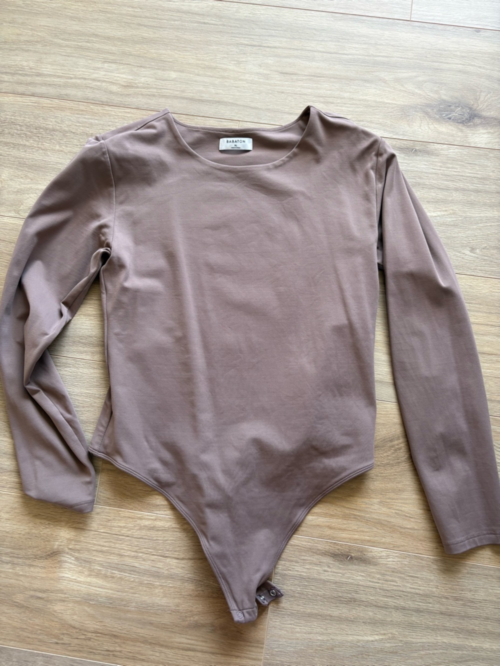 Babaton Contour Taupe bodysuit size XL